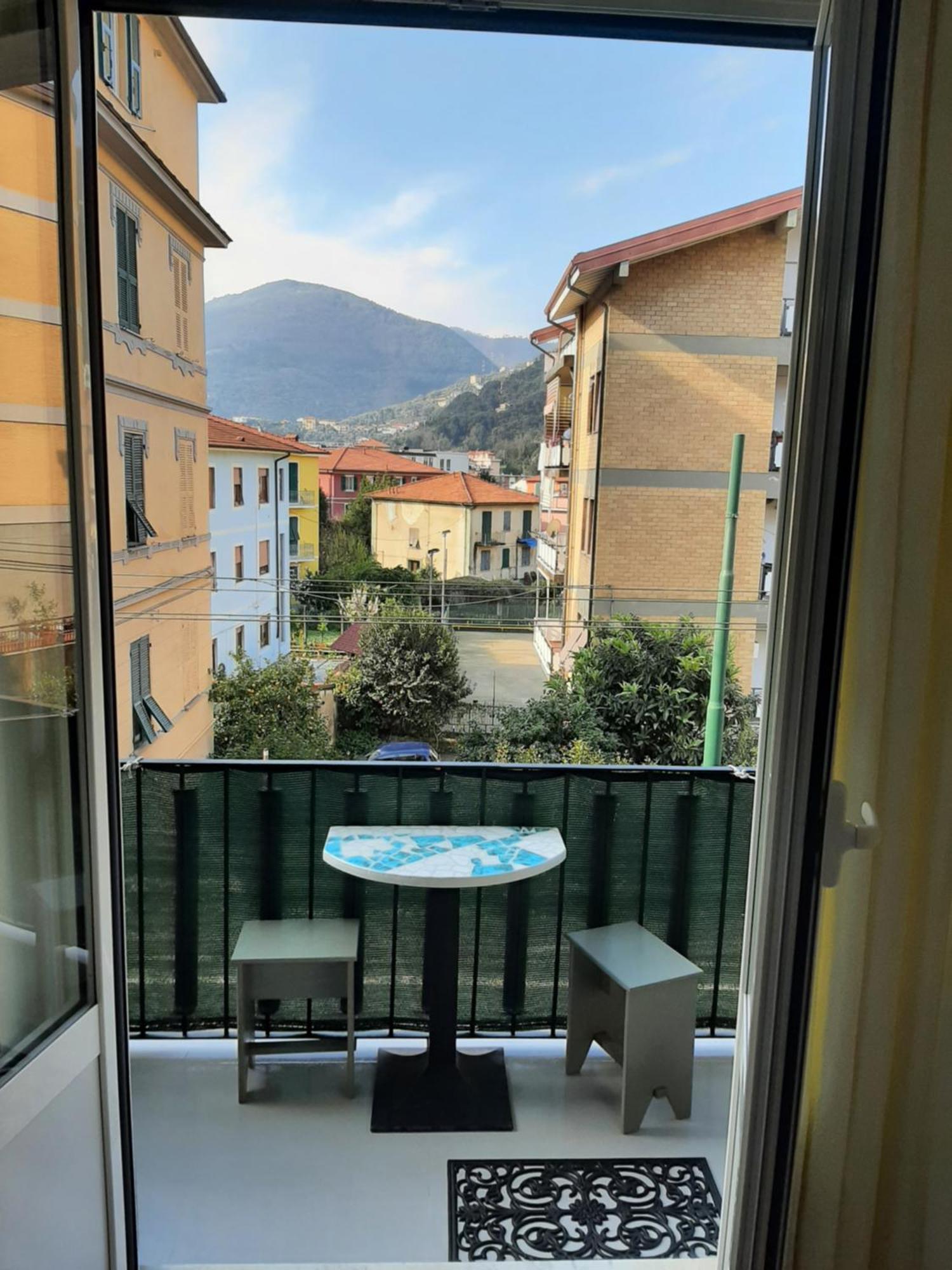 Retro' Beb Bed & Breakfast La Spezia Room photo